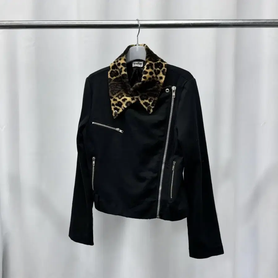 Vintage leopard jacket
