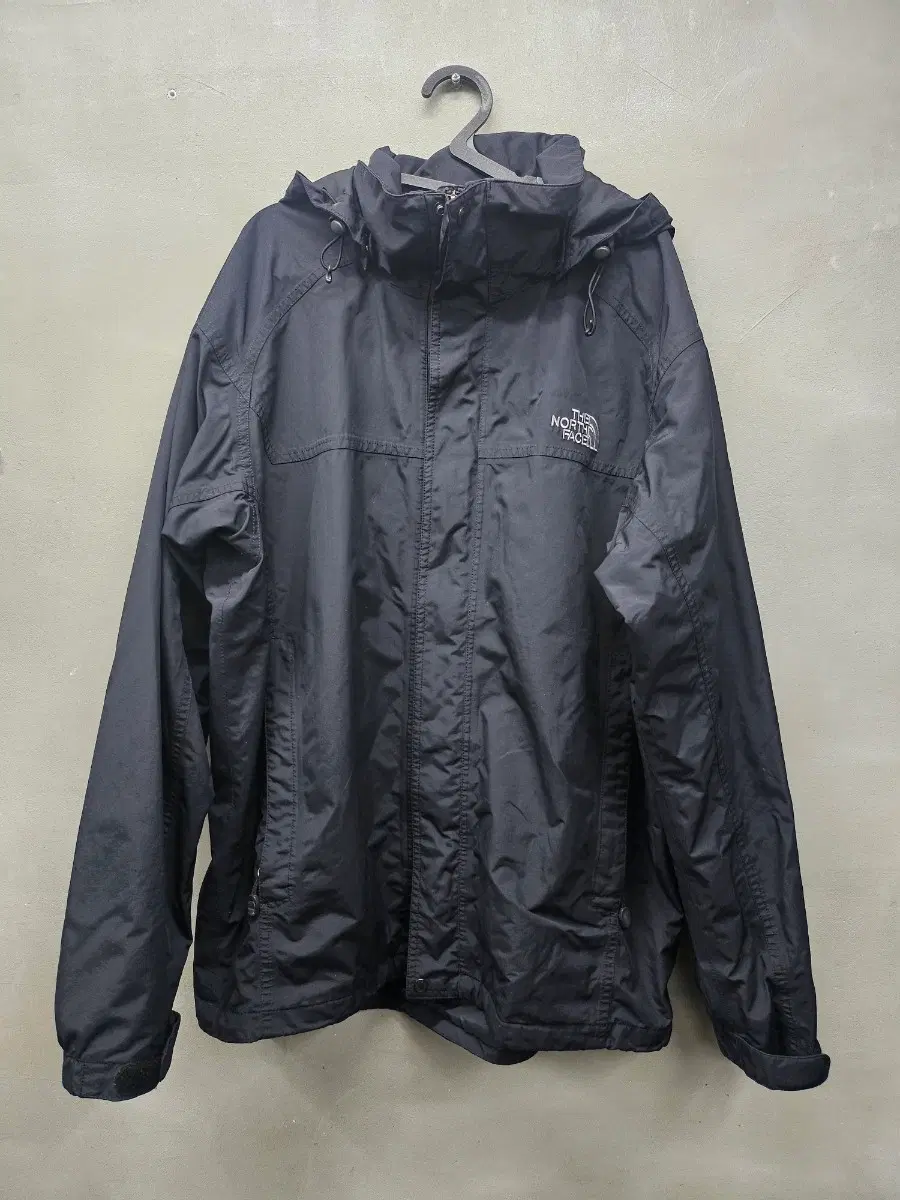 노스페이스 블랙 바람막이 105 (XL)
