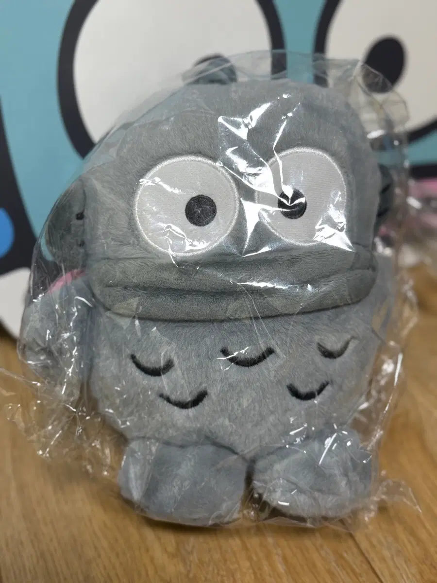 회색 한교동 중형 인형