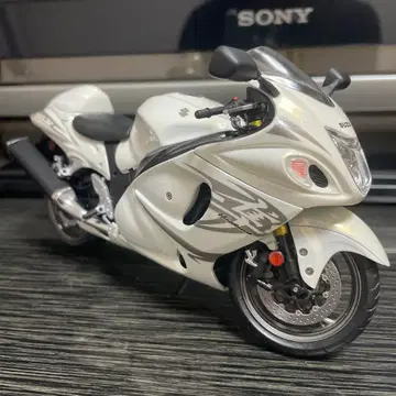 스즈키 GSX1300R 하야부사 미니카 완성품