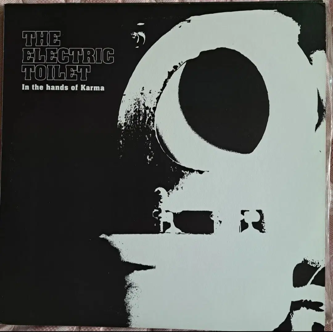 일렉트릭 토일렛 (Electric Toilet3) LP