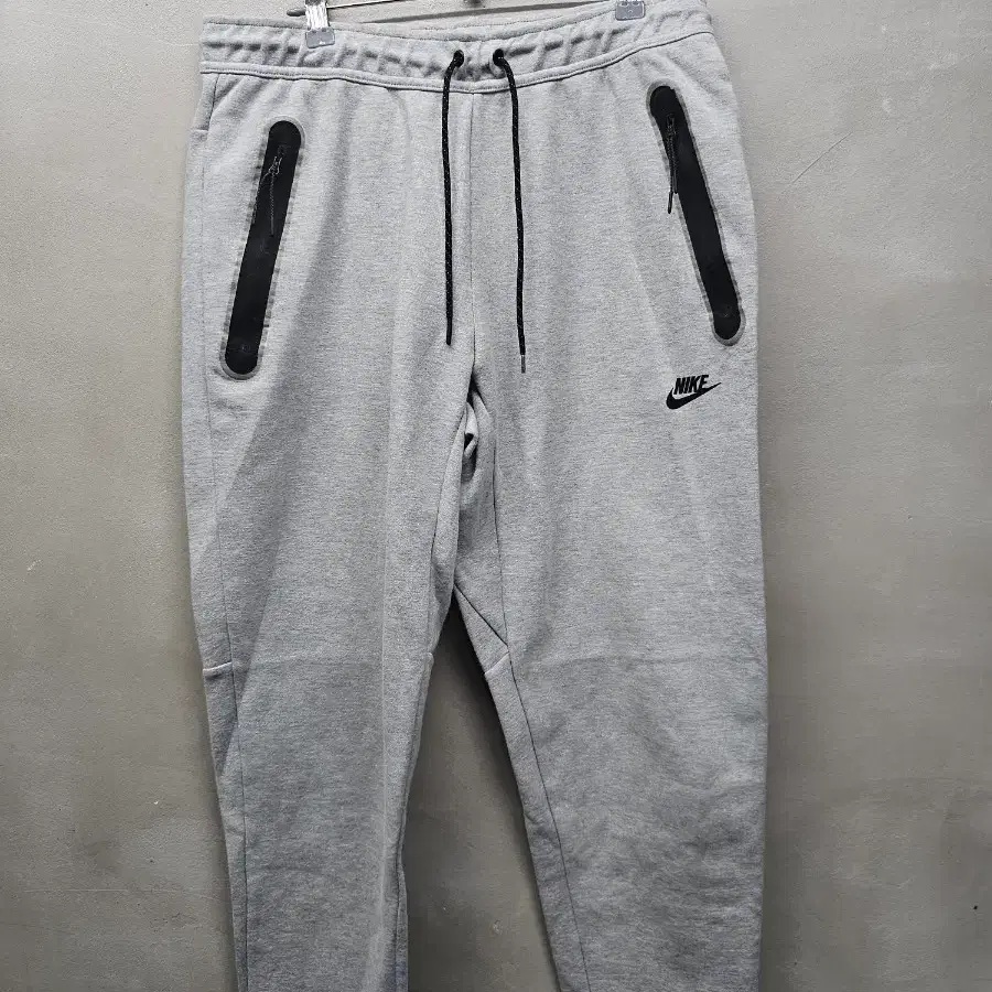 나이키 테크팩 조거 그레이 XL 32~34