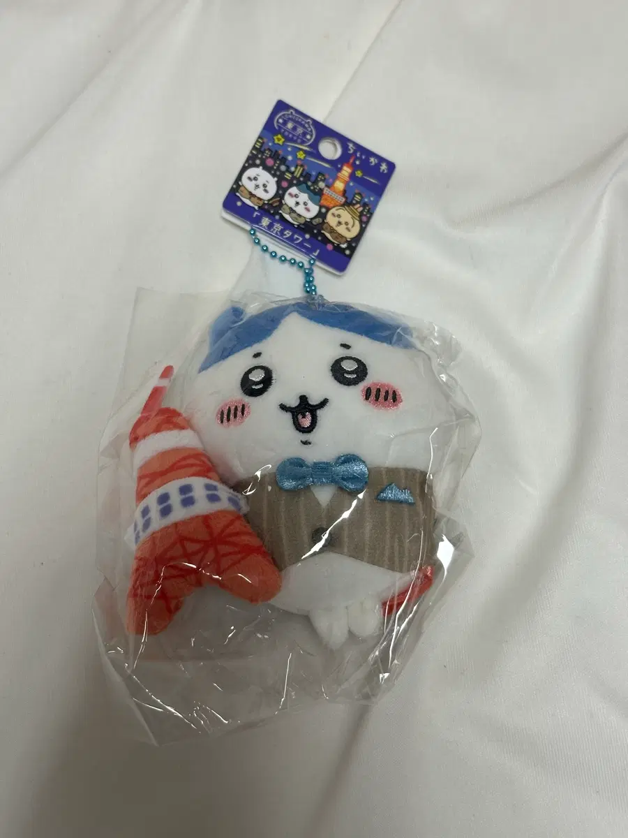 도쿄타워 하치와레 키링