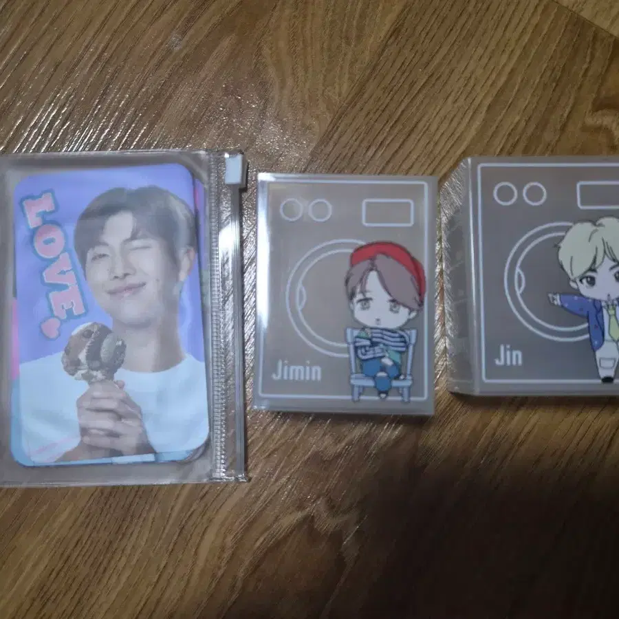 방탄소년단 배라 포카, 다우니 컵