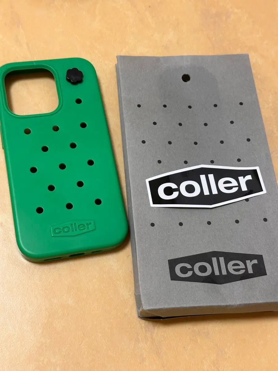 꼴레 coller 아이폰14프로 실리콘 케이스 지비츠 덤