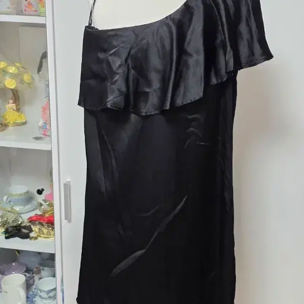 Silk dress 미니 블랙 실크 원피스