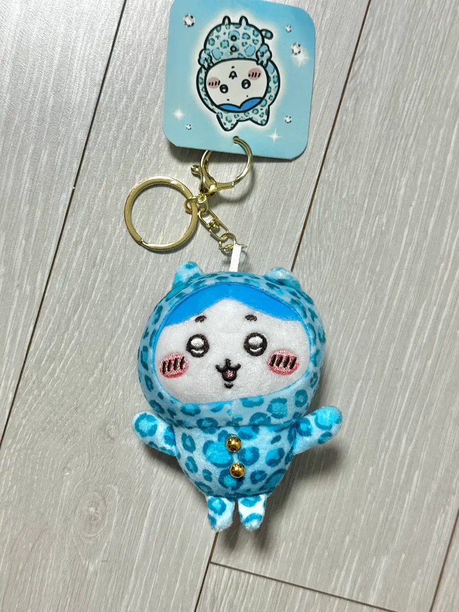 치이카와 호피 파자마 하치와레 인형 키링