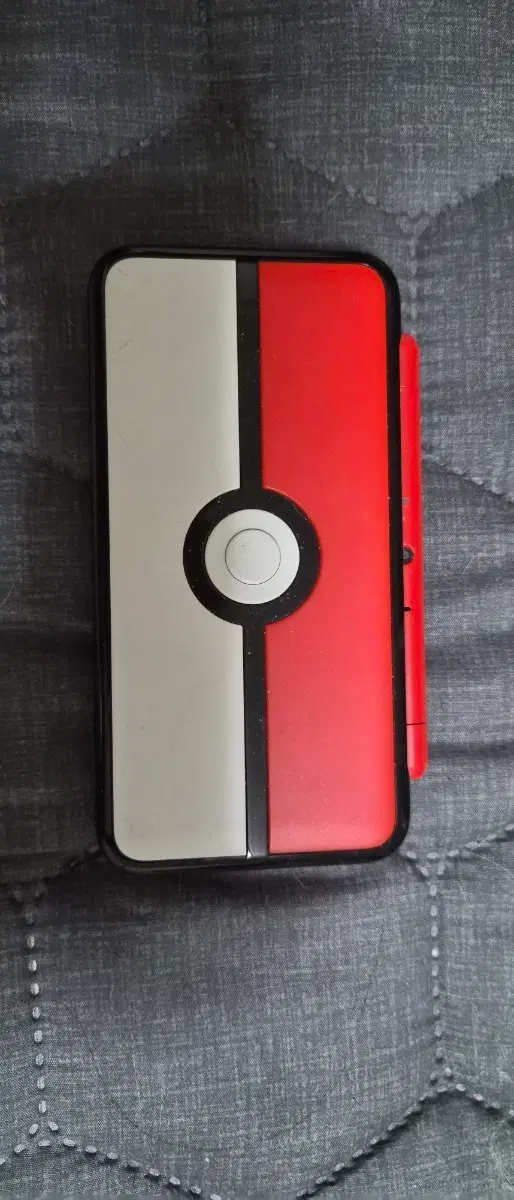 닌텐도 2ds xl 몬스터볼 에디션