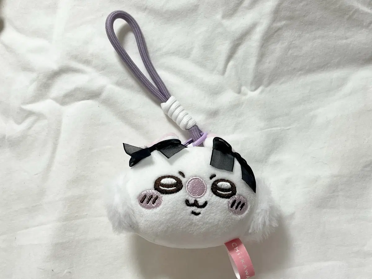 모몽가 리본 페이스 키링