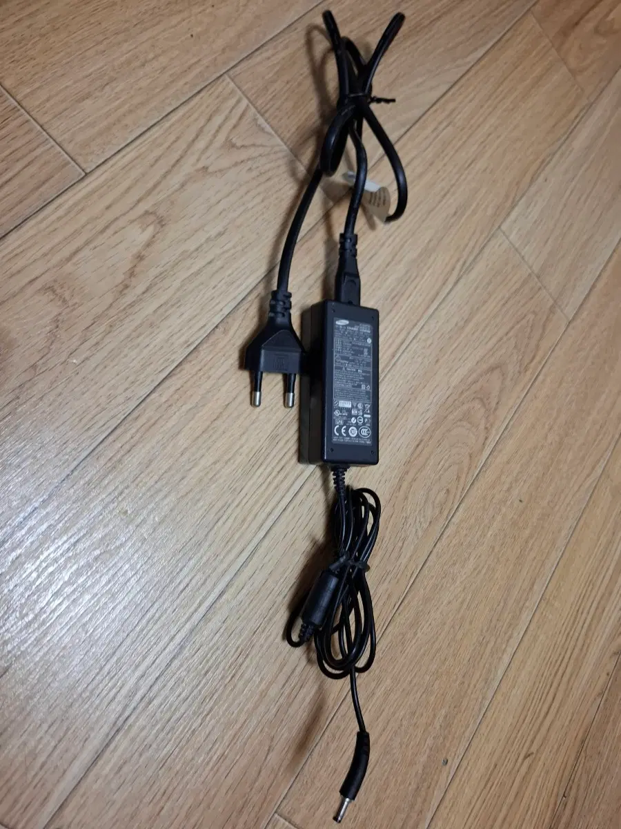 삼성 디지털 기기용 정품 어댑터 12V 1A