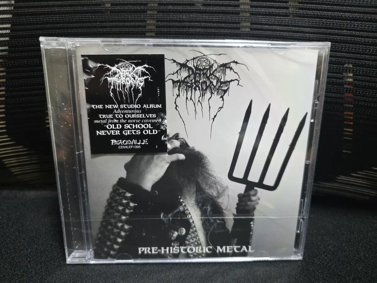 Darkthrone 2026 미개봉