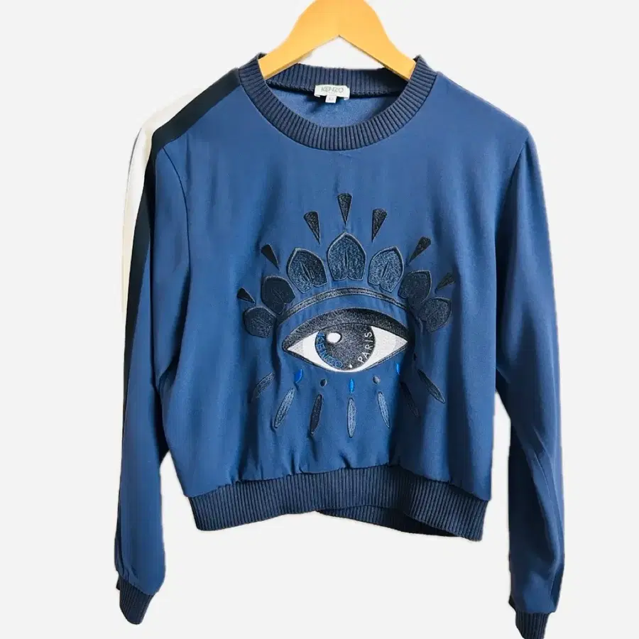 겐조 KENZO 아이 자수 크롭 맨투맨 XS / 리폼 제품