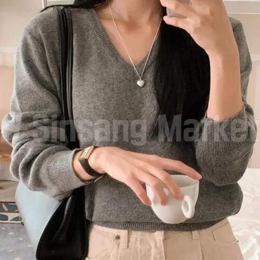 [빠른발송] 키치 브이넥 니트 티 봄가을 대박상품