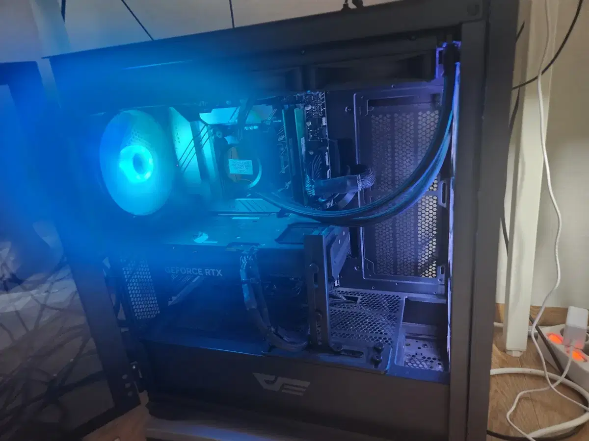 [초고사양 게이밍 PC] i9-14900K + RTX 4070 게이밍 본체 / DDR5 32GB / 980 PRO