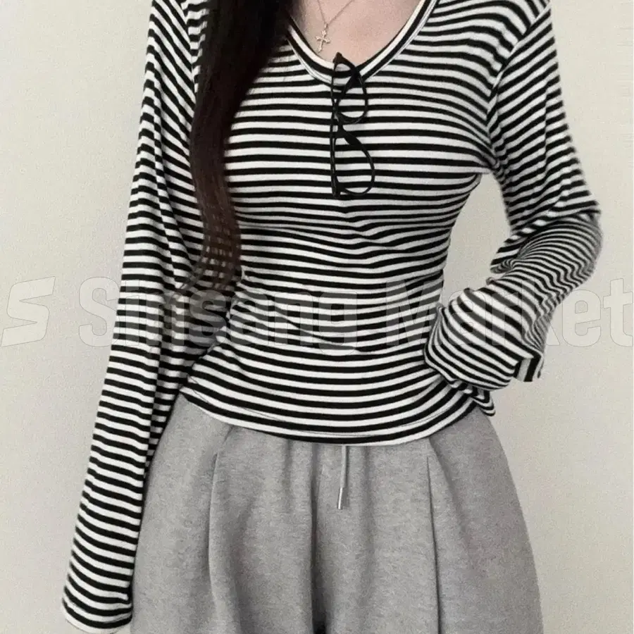 [빠른발송] 소매커버핏 단가라 커버 브이넥 긴팔 모달 섹시글램 캐쥬얼 이