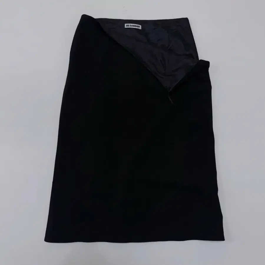 JIL SANDER 질샌더 울 백 디테일 블랙 스커트 36