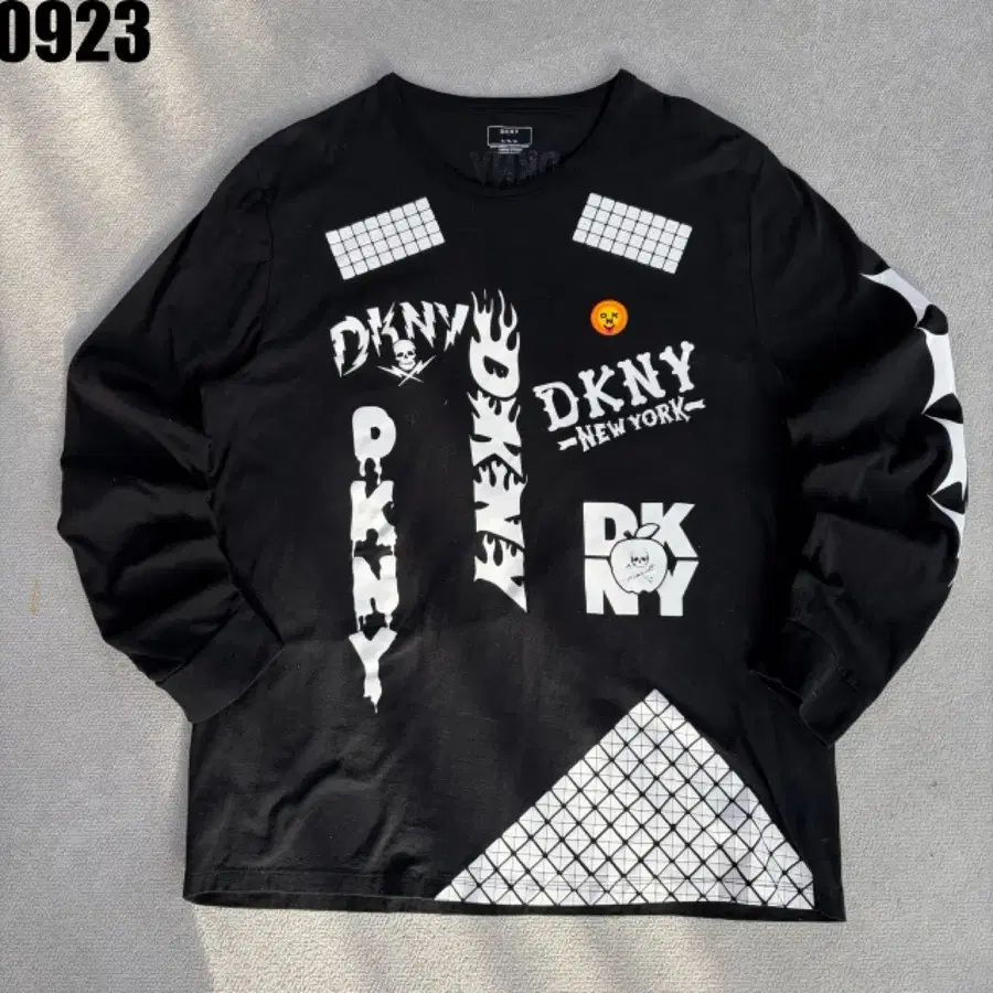 DKNY 맨투맨 블랙 XL
