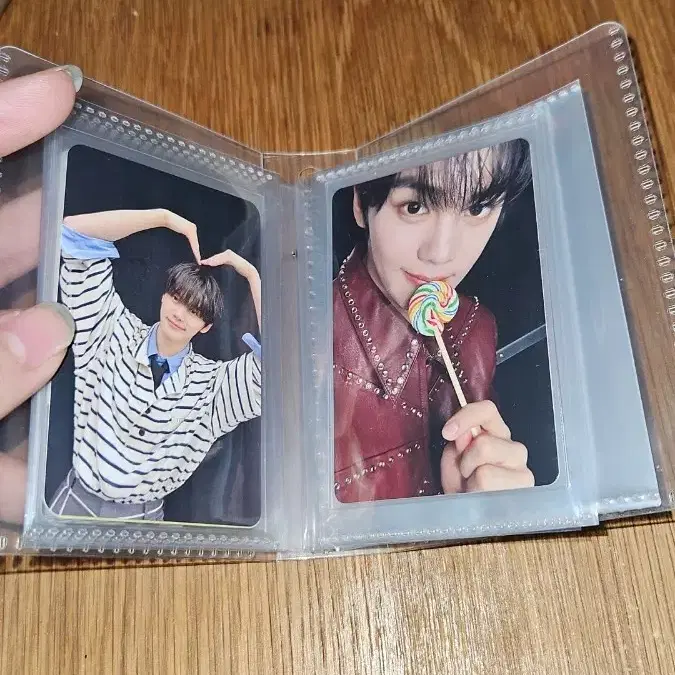 김규빈 포카 팔아요