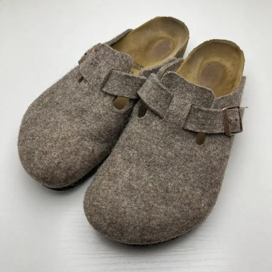 Birkenstock Boston Suede Soft Footbed