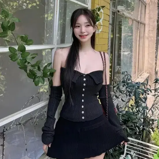 구해요 카인다미 오프숄더