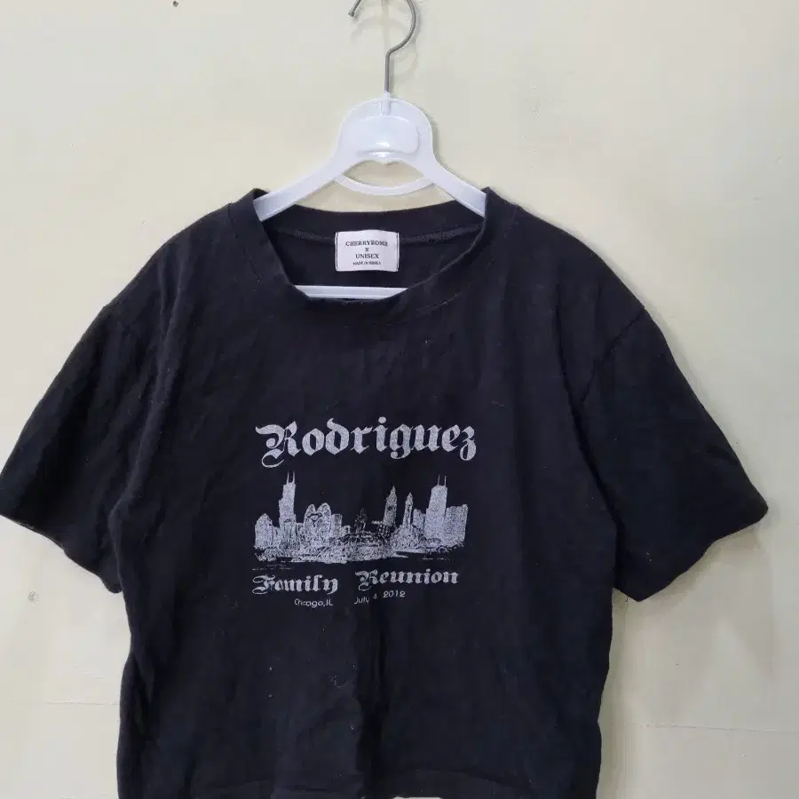 체리밤 로드리게스 패밀리 리유니온 반팔티