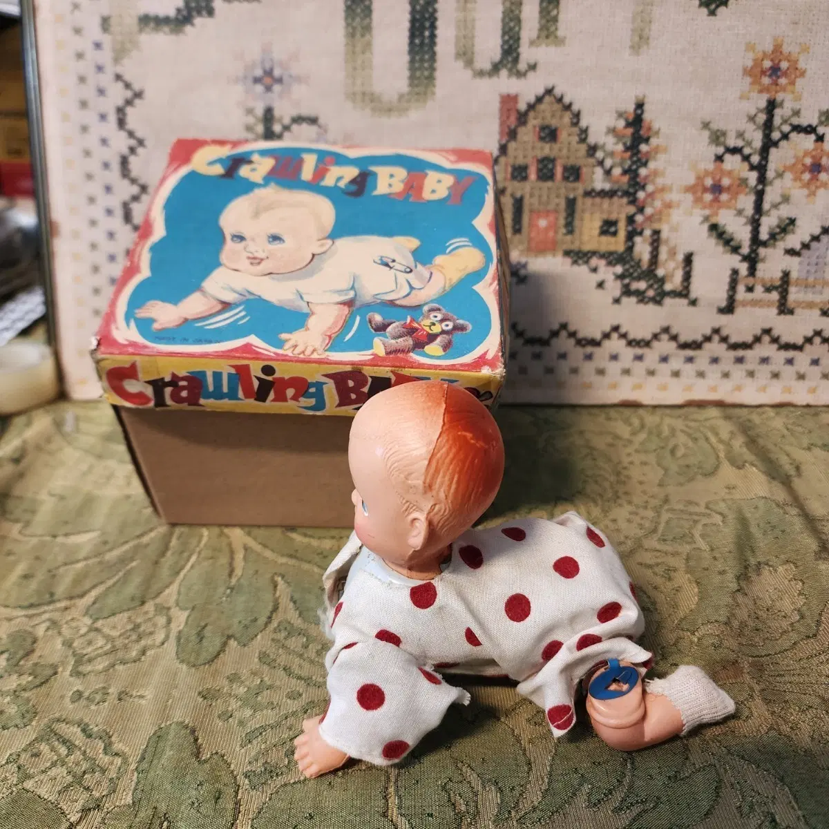 1950~1960년대 일본 빈티지 태엽 장난감 Crawling Baby(기어가는 아기) 주로 미국으로 수출