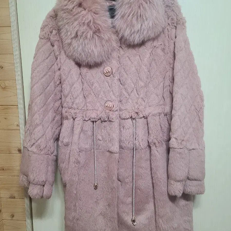 미사용품: 레빗 폭스카라 코트 구여운분추천요