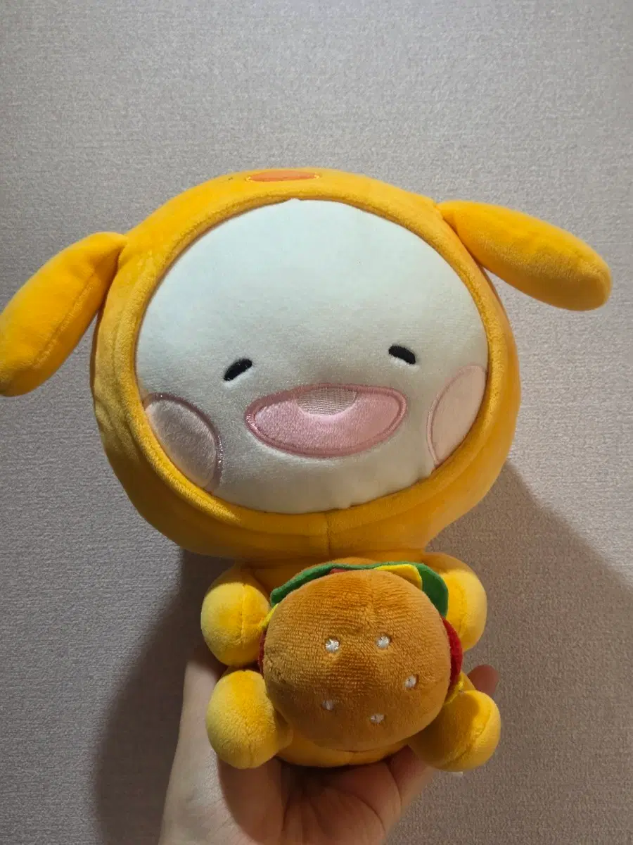 KFC 옴팡이 인형