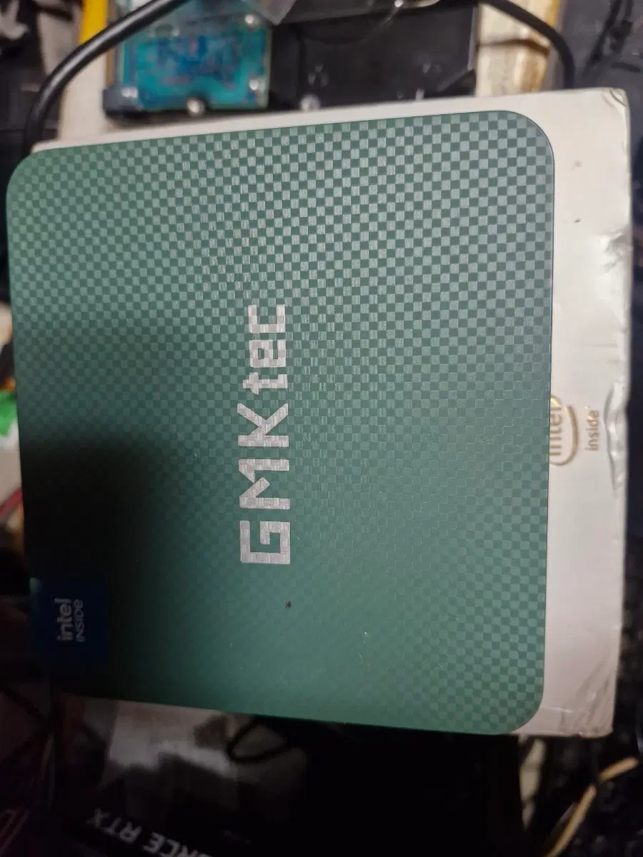 GMKtec 미니 PC 녹색 인텔 인사이드