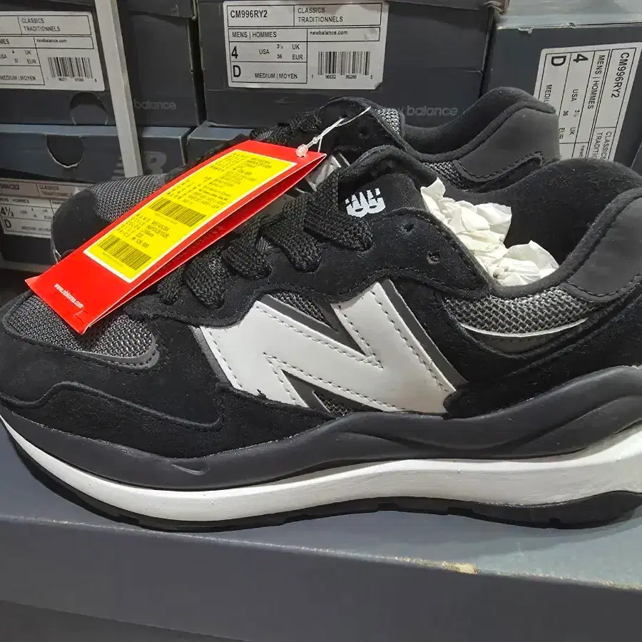 뉴발란스 M5740CBA 220사이즈 새상품