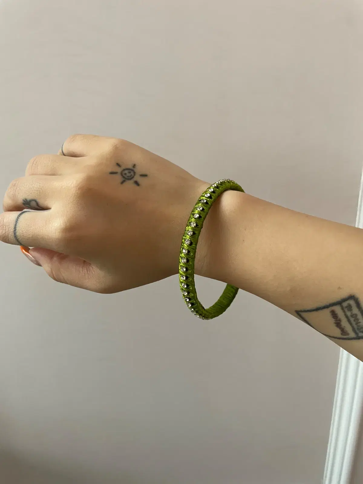 Japanese brand 재팬 crystal bangle