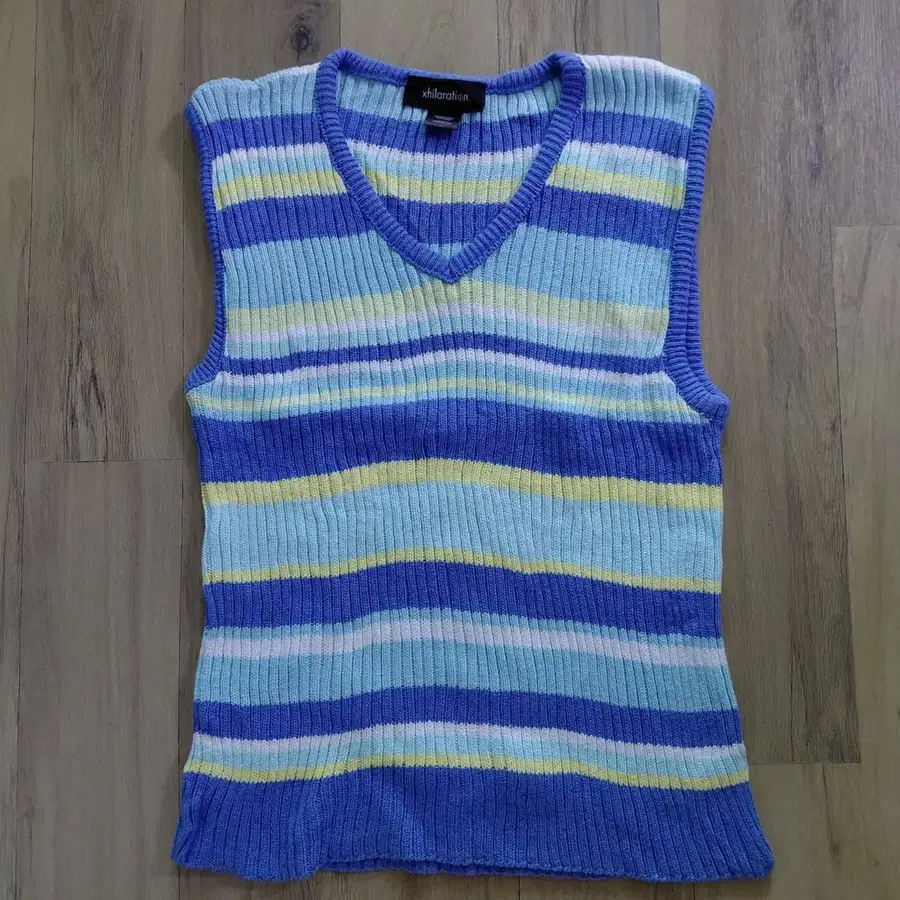 xhilaration 스트라이프 골지 니트 브이넥 베스트