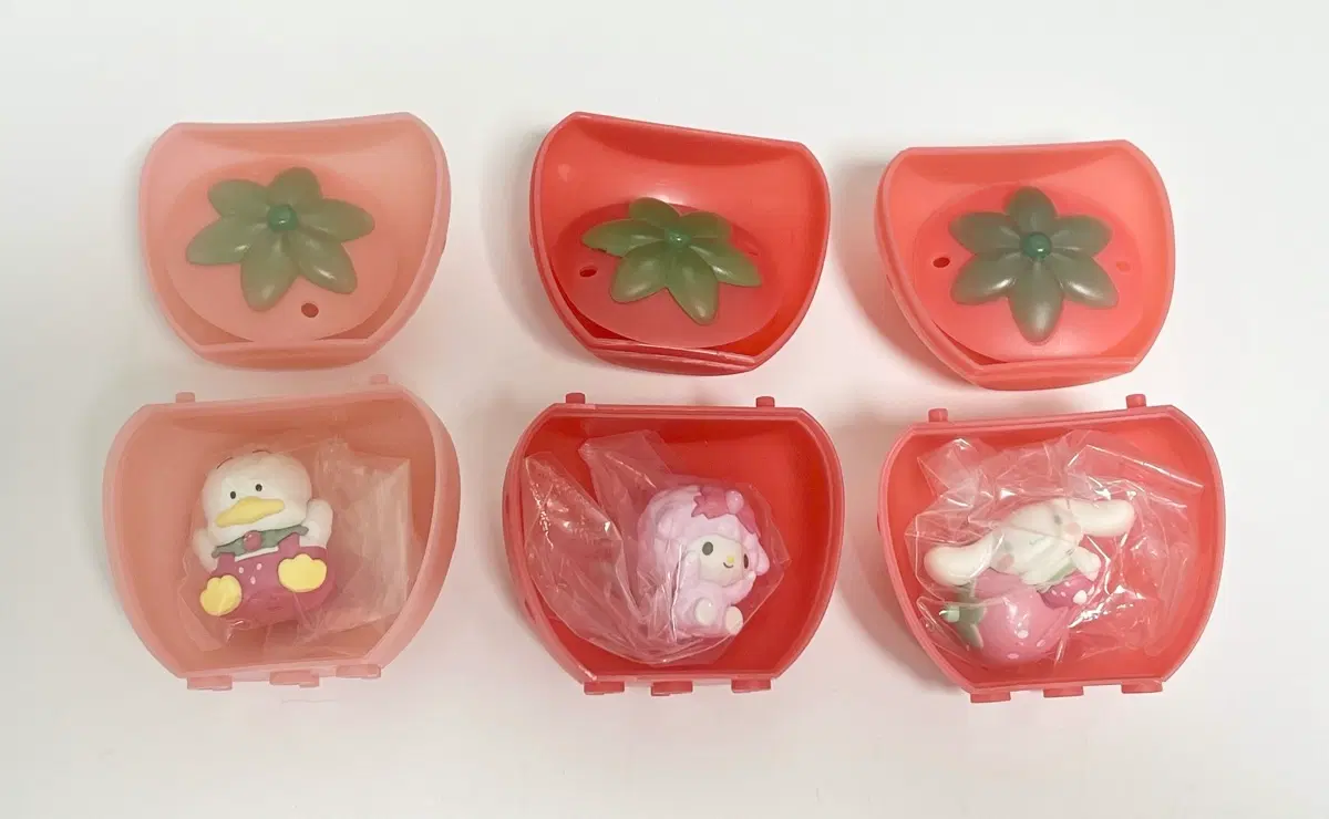 산리오 이치고프렌즈 딸기 가챠