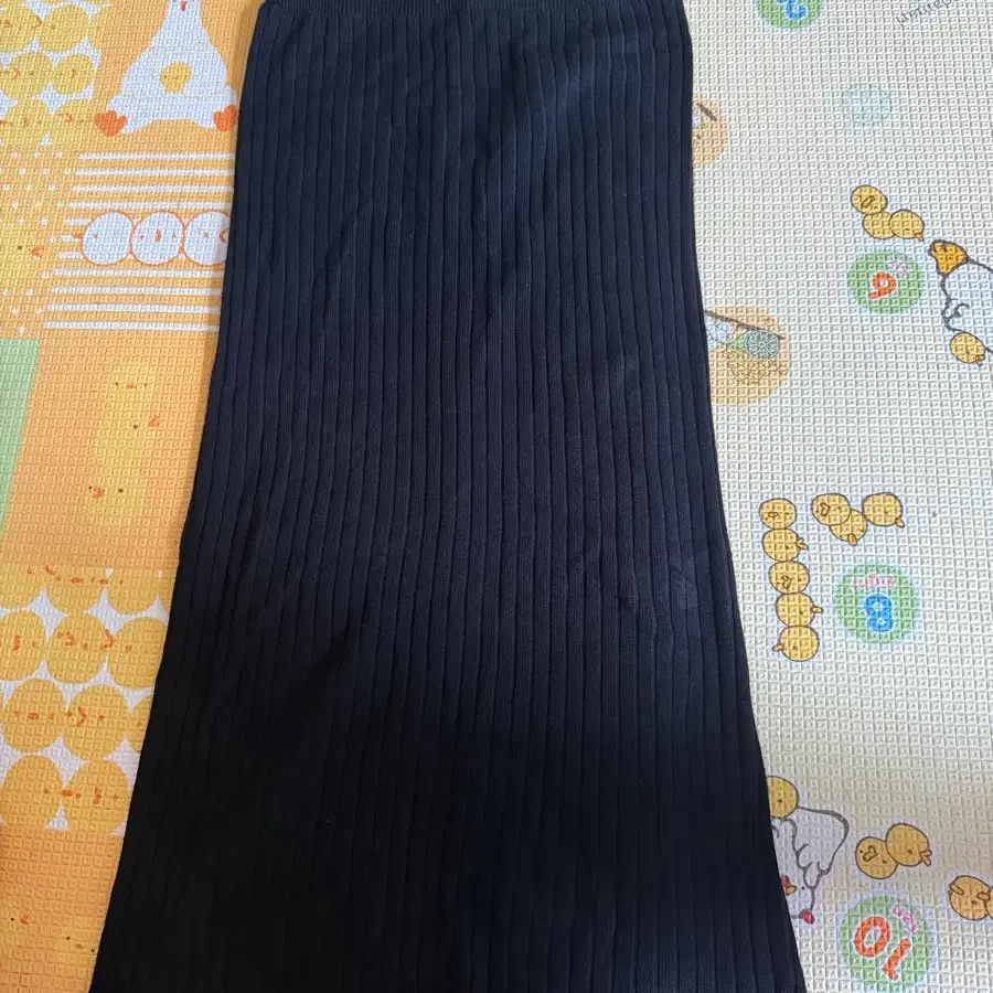주름 스커트 검정