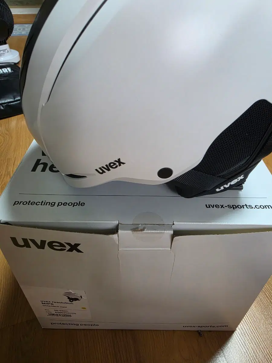 2526 Uvex 스키 헬멧 화이트 M (55-59cm)