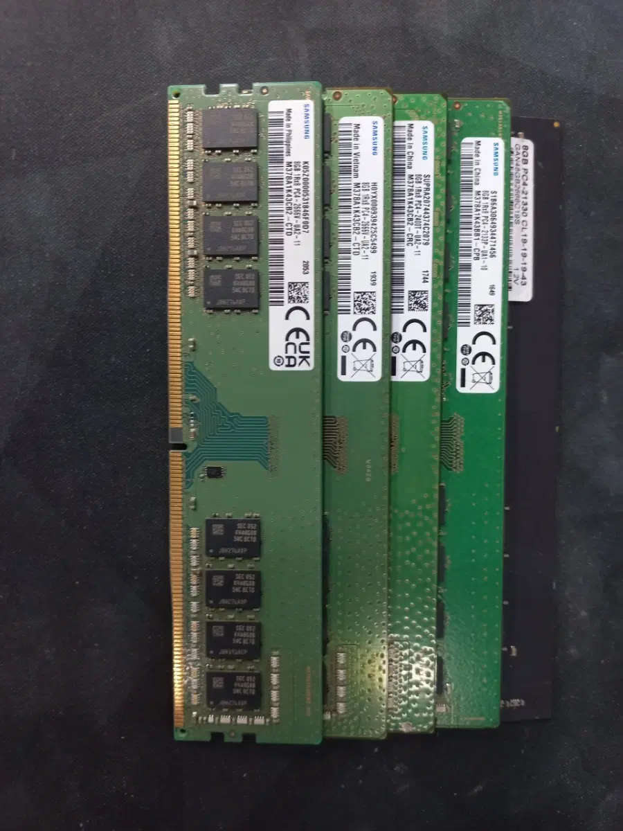 삼성 DDR4 8GB RAM PC4-2400/2666