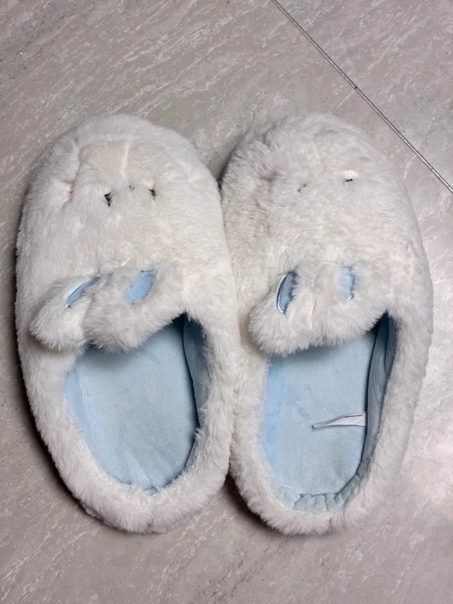 뉴진스 버니니 플러쉬 룸슈즈 털 실내화 화이트 bunini