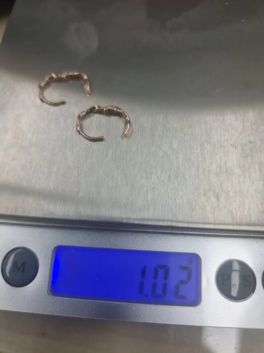 로이드 14k 꼬임 링 귀걸이
