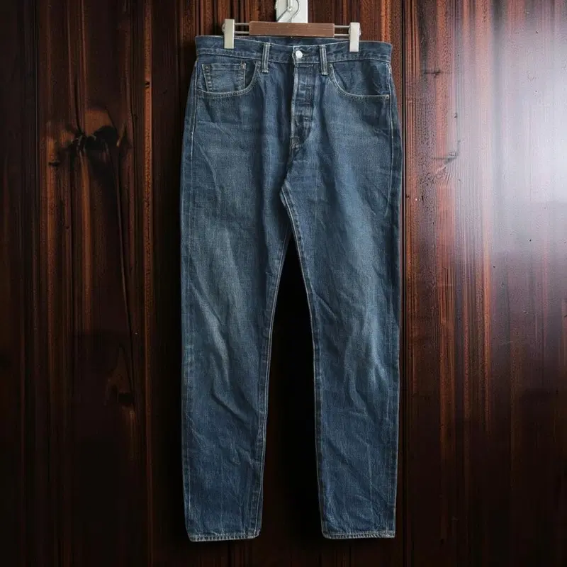 리바이스 501 셀비지 청바지 M1100