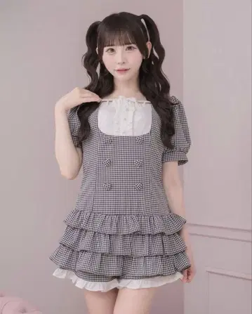 pium 요크 절개 하트 버튼 티어드 셋업