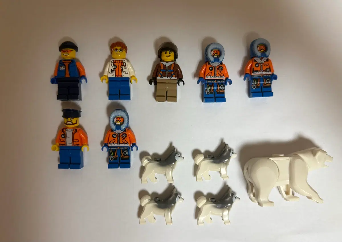 레고 시티 60062 미니피규어 일괄 판매합니다.