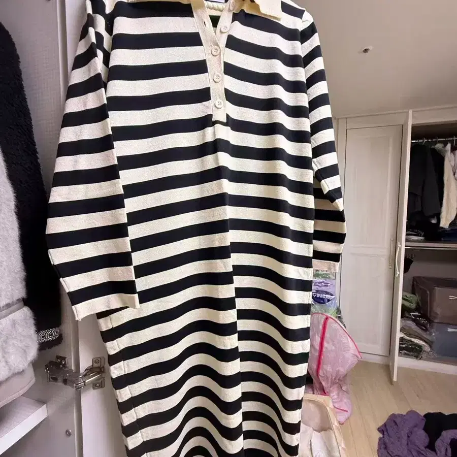 단가라 셔츠 원피스 아이보리 블랙