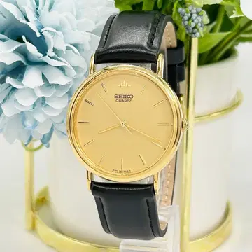 SEIKO 세이코 7N01-8A10 빈티지 쿼츠 손목시계