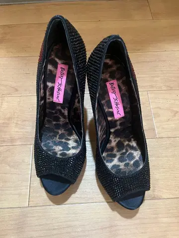 betsey johnson