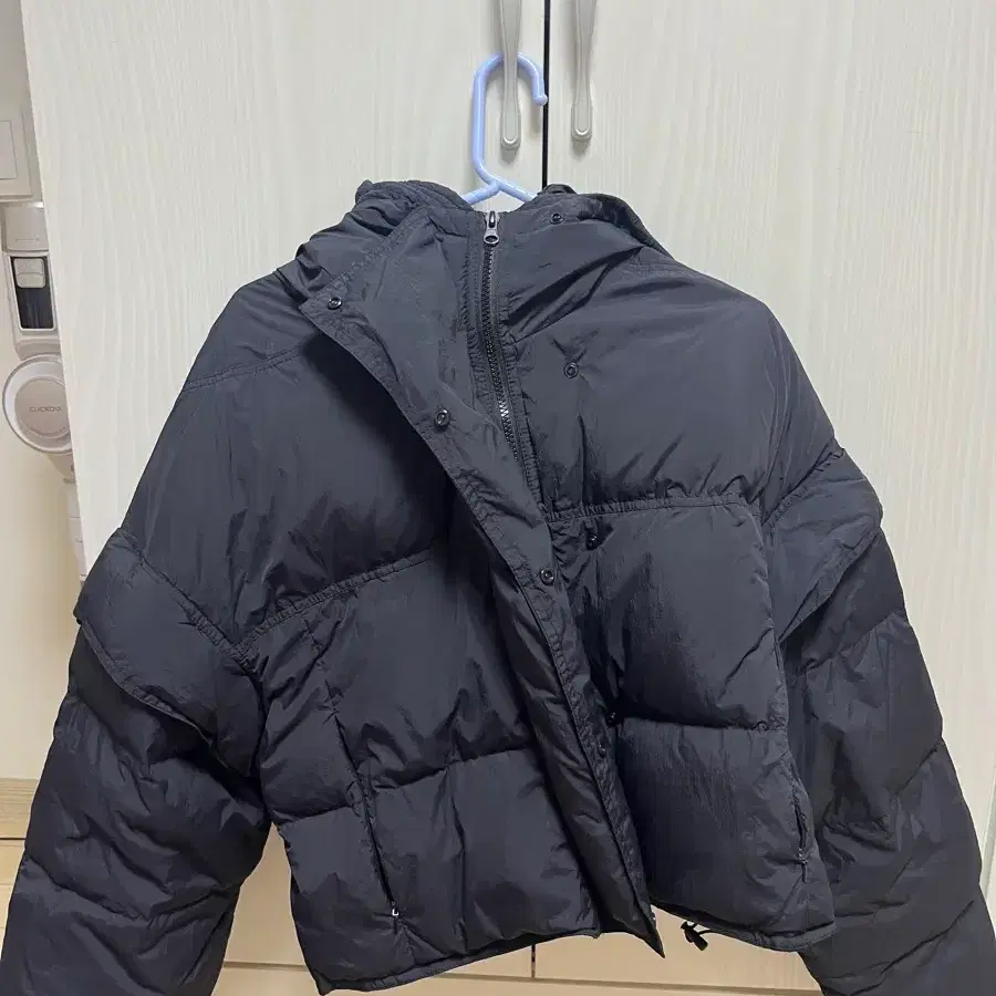 블랙 숏패딩