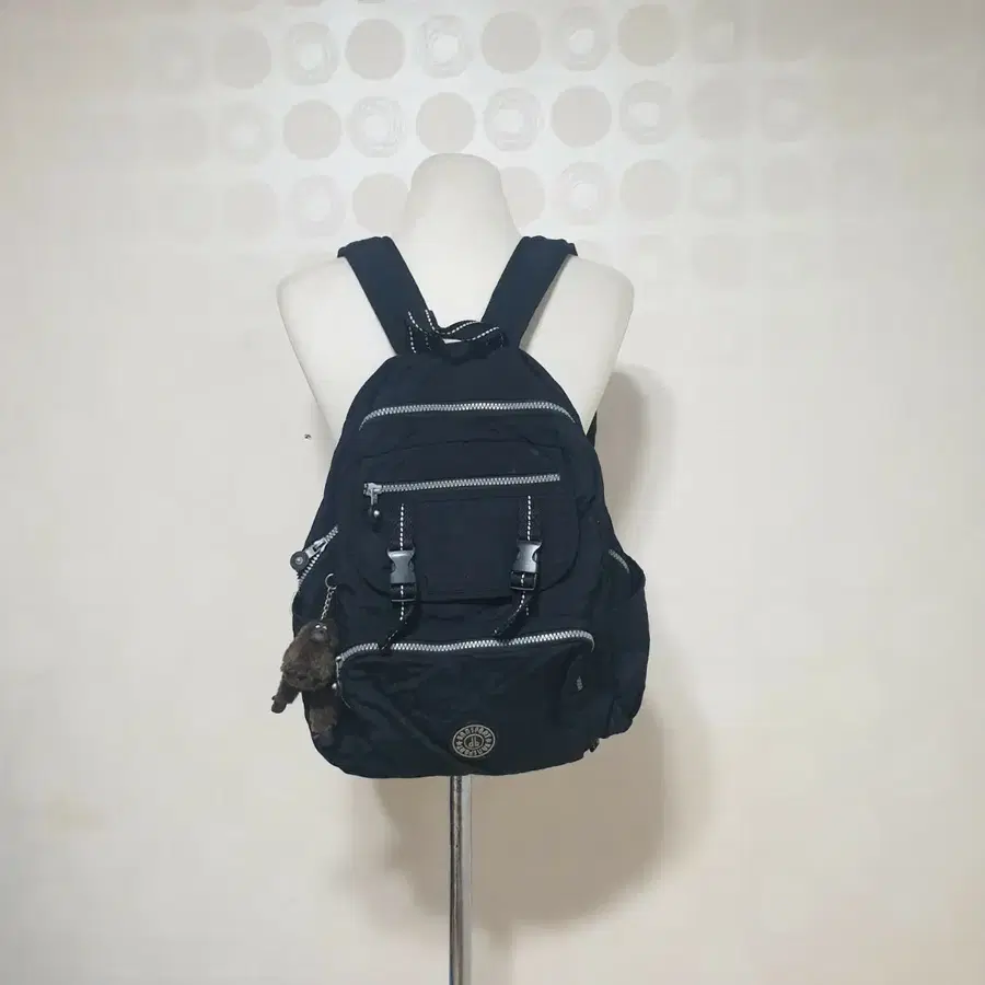 블랙백팩 슬링백 백팩 수납백팩