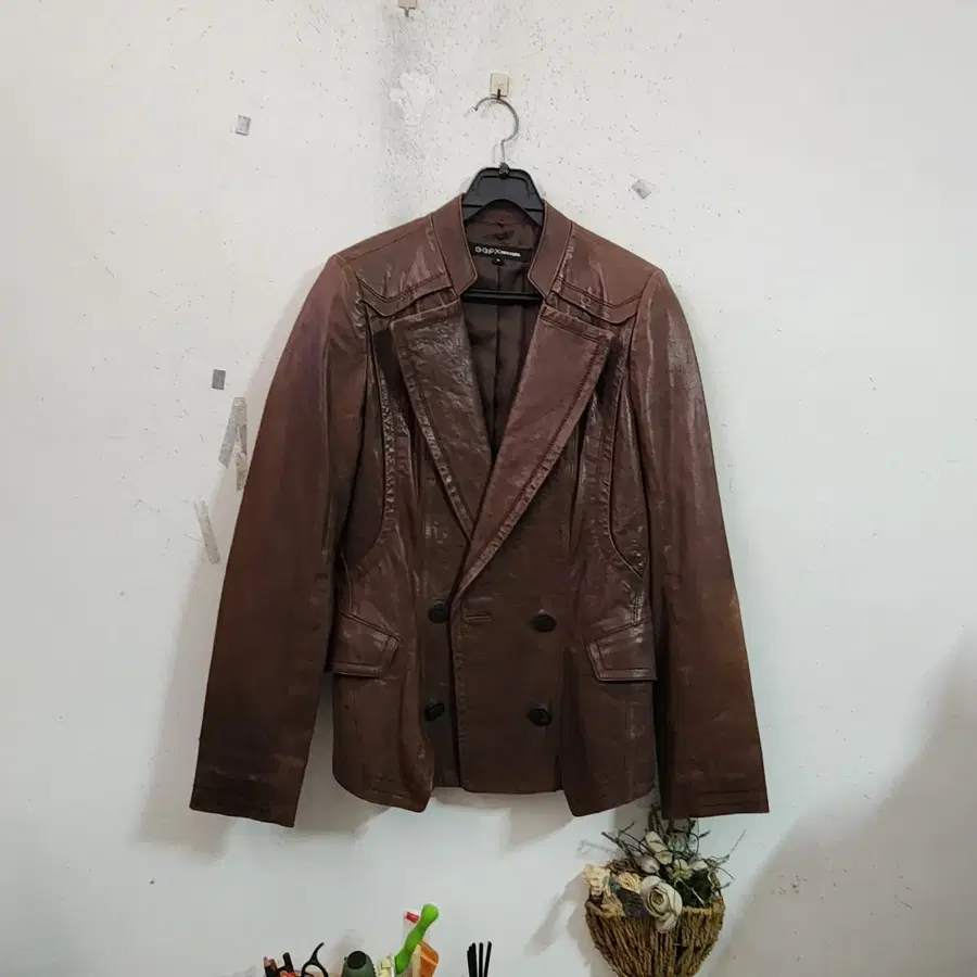가죽 더블 버튼 재킷 브라운