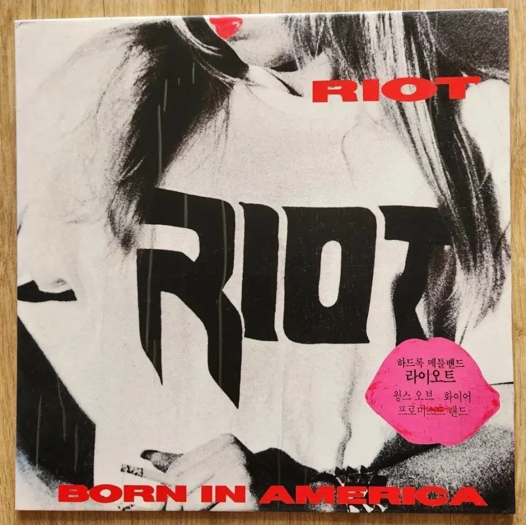 Riot 라이오트 - Born In America LP
