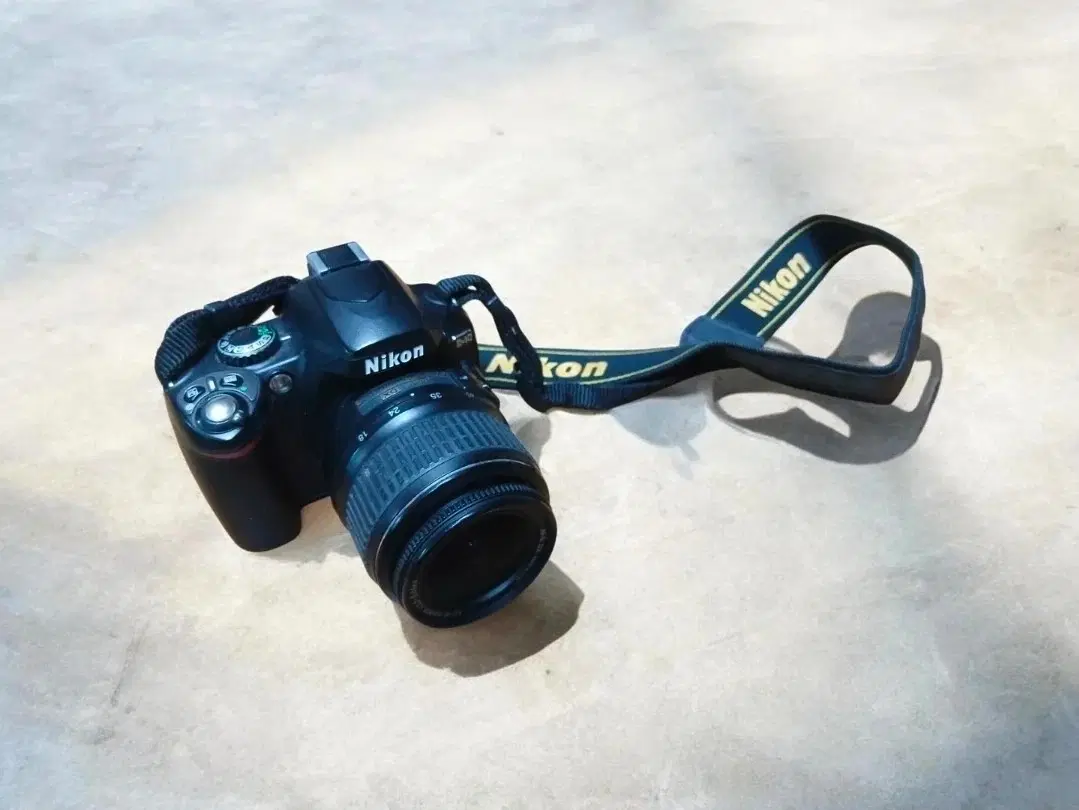 니콘 D40 DSLR 카메라 18-55mm 렌즈,가방 포함
