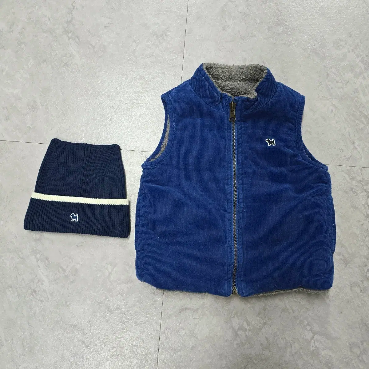 100(90추천) 블루독 리버시블 조끼 + 모자 일괄
